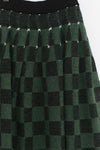 YANYAN KNITS Fall/Winter 2025: Wool plaid cropped sweater / mid-length skirt YYK-YYW25-1422-GW (Skirt: YYW25-2021)